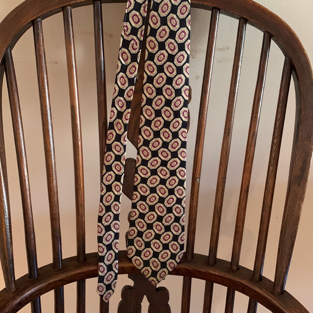 Silk tie